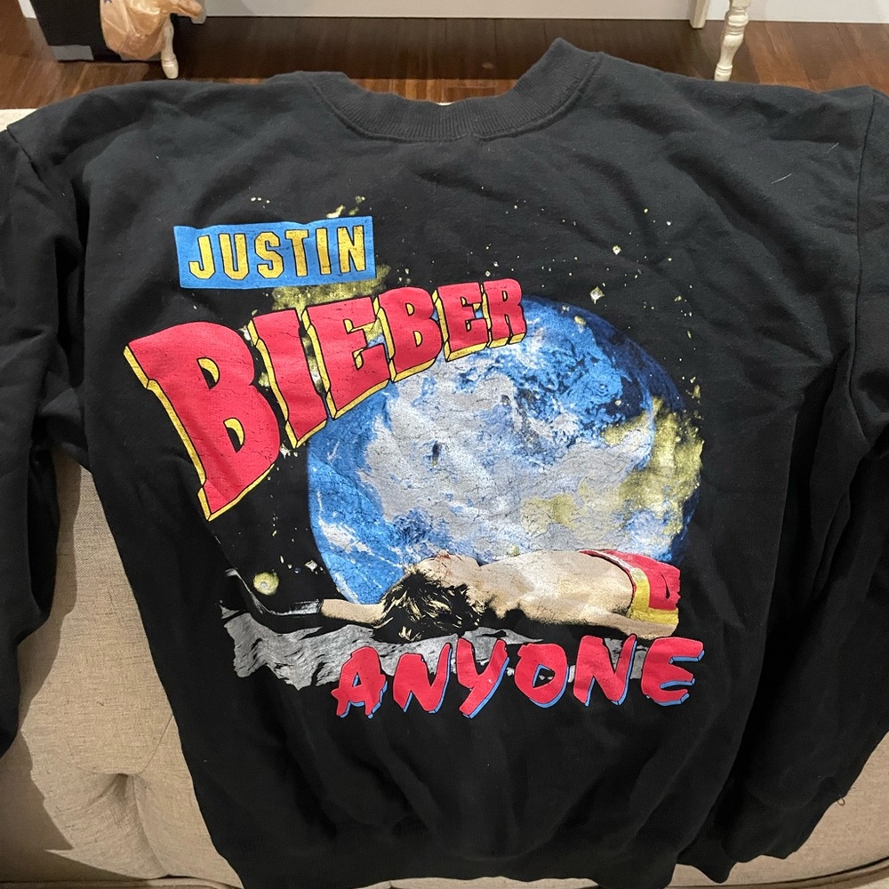 Adult Medium Justin Bieber Crewneck